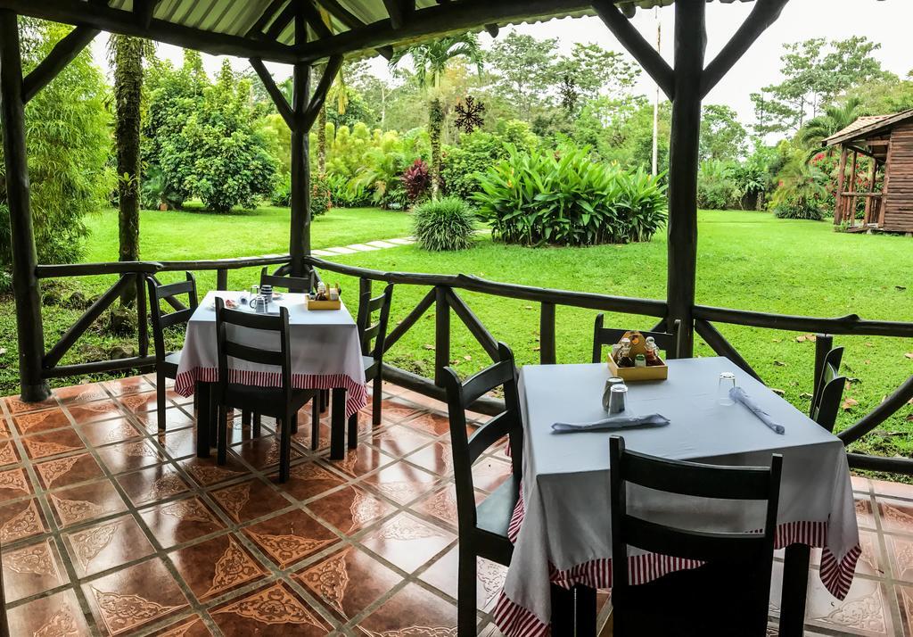 Hotel Tangara Arenal B&B La Fortuna Eksteriør billede